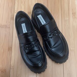 Steve Madden Barris Lug Sole Loafer